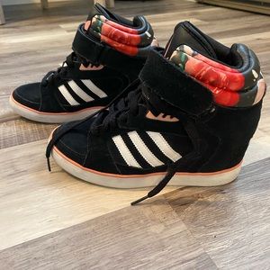 Adidas high top platform sneakers